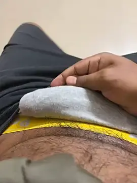 Stripchat Adult Webcam of Rahul_the_playboy