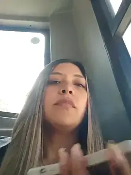Stripchat Sex Cam of alana_69