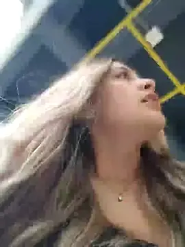 Stripchat Live Sex Cam of alana_69