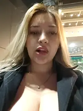Stripchat Live Sex of alana_69