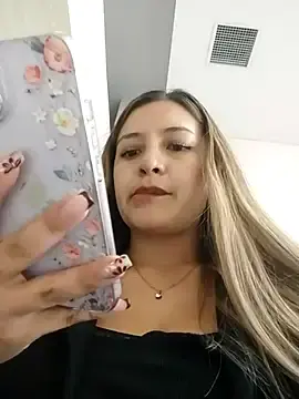Stripchat Live Porn of alana_69