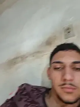 Stripchat Free Porn Cam of andre_oliver