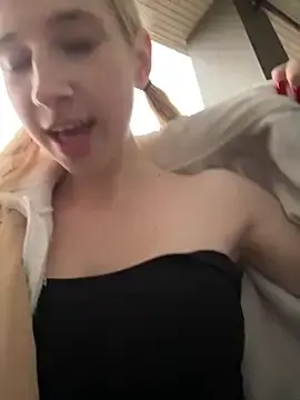 Stripchat Live Sex of michelle_lovique