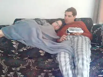 Stripchat Live Sex Cam of nerd_couple
