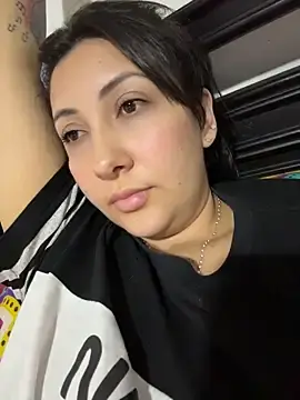 Stripchat Sex Cam of KittyObsession