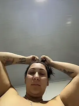 Stripchat Live Sex Cam of KittyObsession