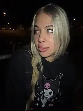 Stripchat Sex Cam of MariaMeir