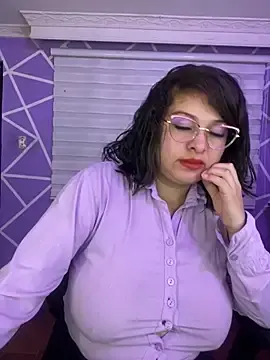 Stripchat Sex Chat of MiiaaJoness