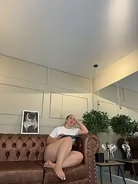 Stripchat Sex Cam of ava_blue