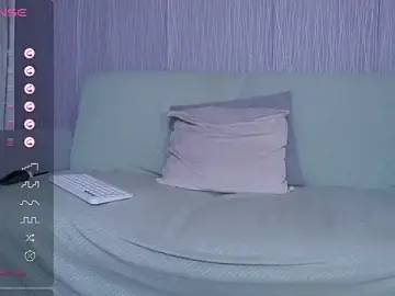 Stripchat Live Sex Cam of wild_col_