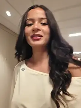 Stripchat Best Webcam of SophiaXJohn