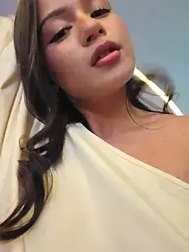 Stripchat Free Porn Cam of SophiaXJohn