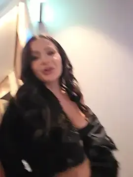 Stripchat Free Porn Cam of SophiaXJohn