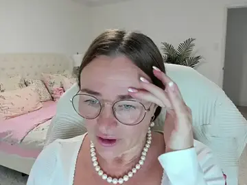 Stripchat Watch Live Sex Cams of Vika73