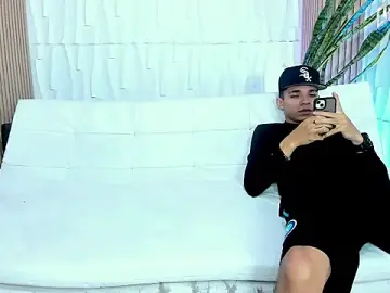 Stripchat Watch Live Sex Cams of AmazingPartys