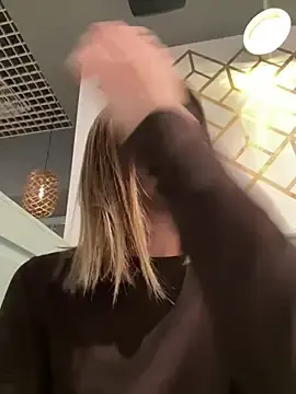 Stripchat Best live sex cam show of ValenciaShock