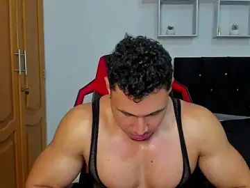 Stripchat Live Porn of tyler_hank01