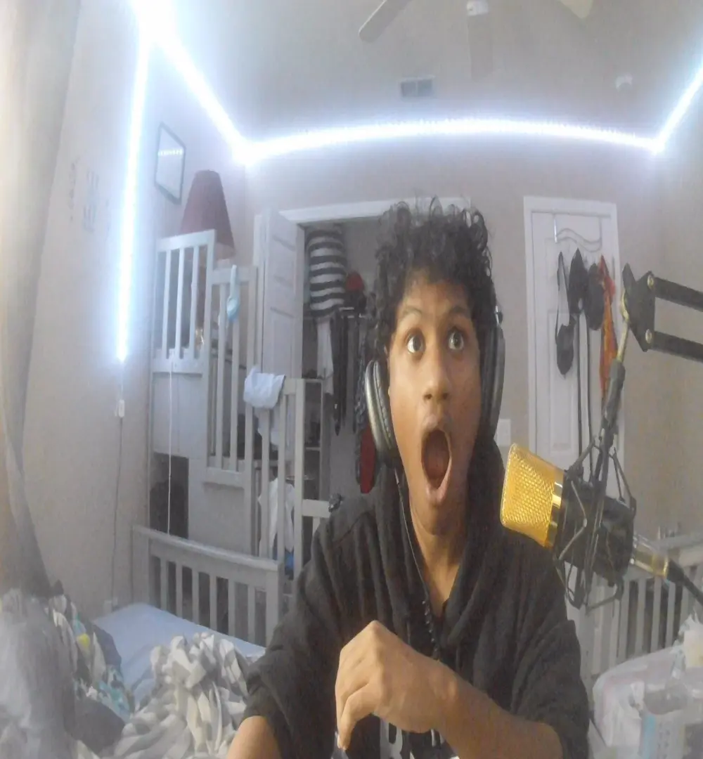 MelHorny03