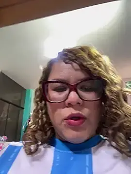 Stripchat Live Porn of ROSALIASSHOP
