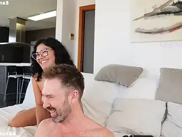 Stripchat Sex Chat of lucycums