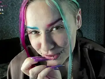 Stripchat Free Porn Cam of Neon_Baddie