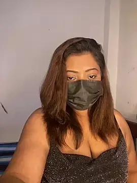 Stripchat Nude Webcam of _Cute_ariana_