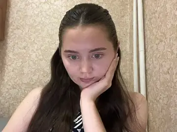 Stripchat Sex Cam of In_blue_ocean