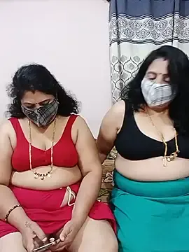 Stripchat Watch Live Sex Cams of Kannadasexywifes