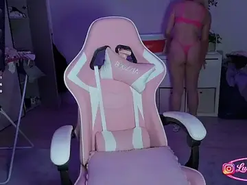 Stripchat Private Sex Chat of Livewithlucy