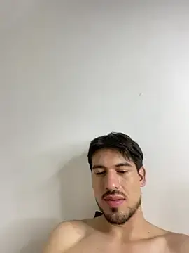 Stripchat Live Sex Cam of tu_king_david
