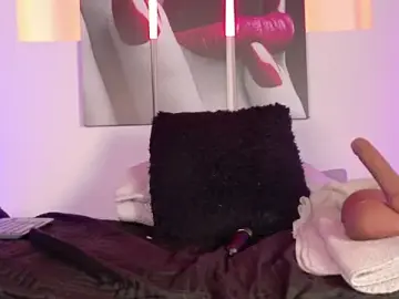 Stripchat Free Live Porn of Miia_Blace