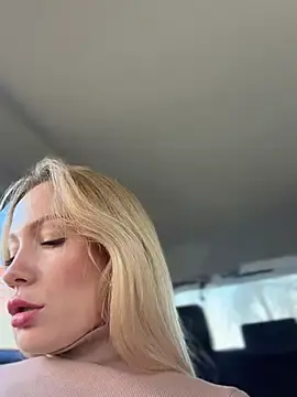 Stripchat Sex Chat of LavenderHot