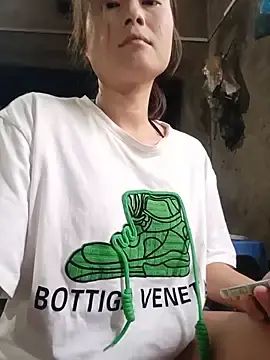 Stripchat Watch Live Sex Cams of Linda-yiyi