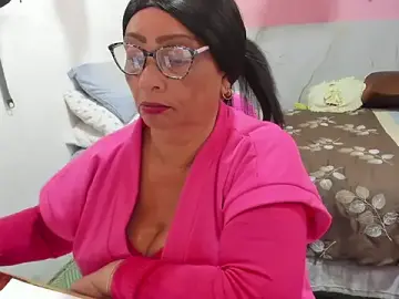 Stripchat Free Live Porn of Mrs_mommy_