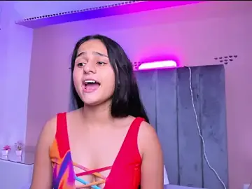 Stripchat Nude Webcam of Giselle_Roldan