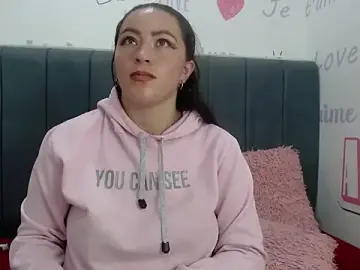 Stripchat Nude Webcam of Lyannasex