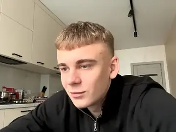 Stripchat Nude Webcam of SoloFury