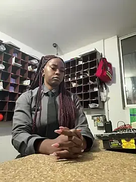 Stripchat Best live sex cam show of CiaraEbony