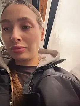 Stripchat Free Porn Cam of Coconut_milk