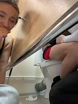 Stripchat Sex Cam of Coconut_milk