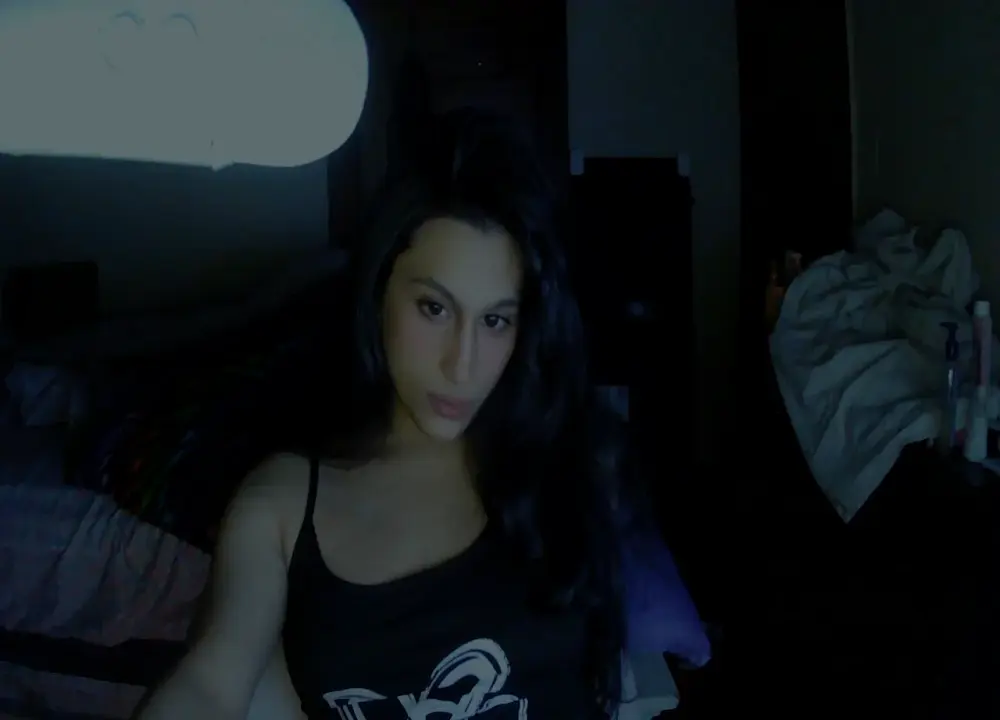 Evyniadoll