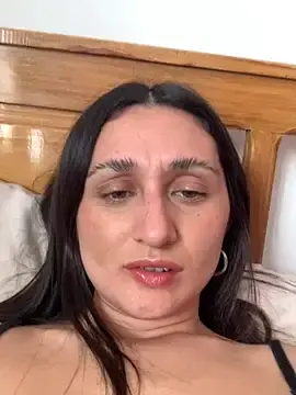Stripchat Adult Webcam of luci_brecman