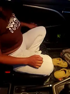 Stripchat Sex Cam of Miss_Anjali_Sany