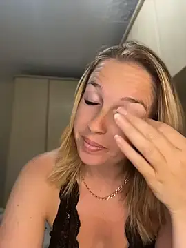 Stripchat Free Porn Cam of amberrose094
