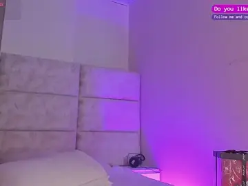 Stripchat Nude Webcam of Daphne___