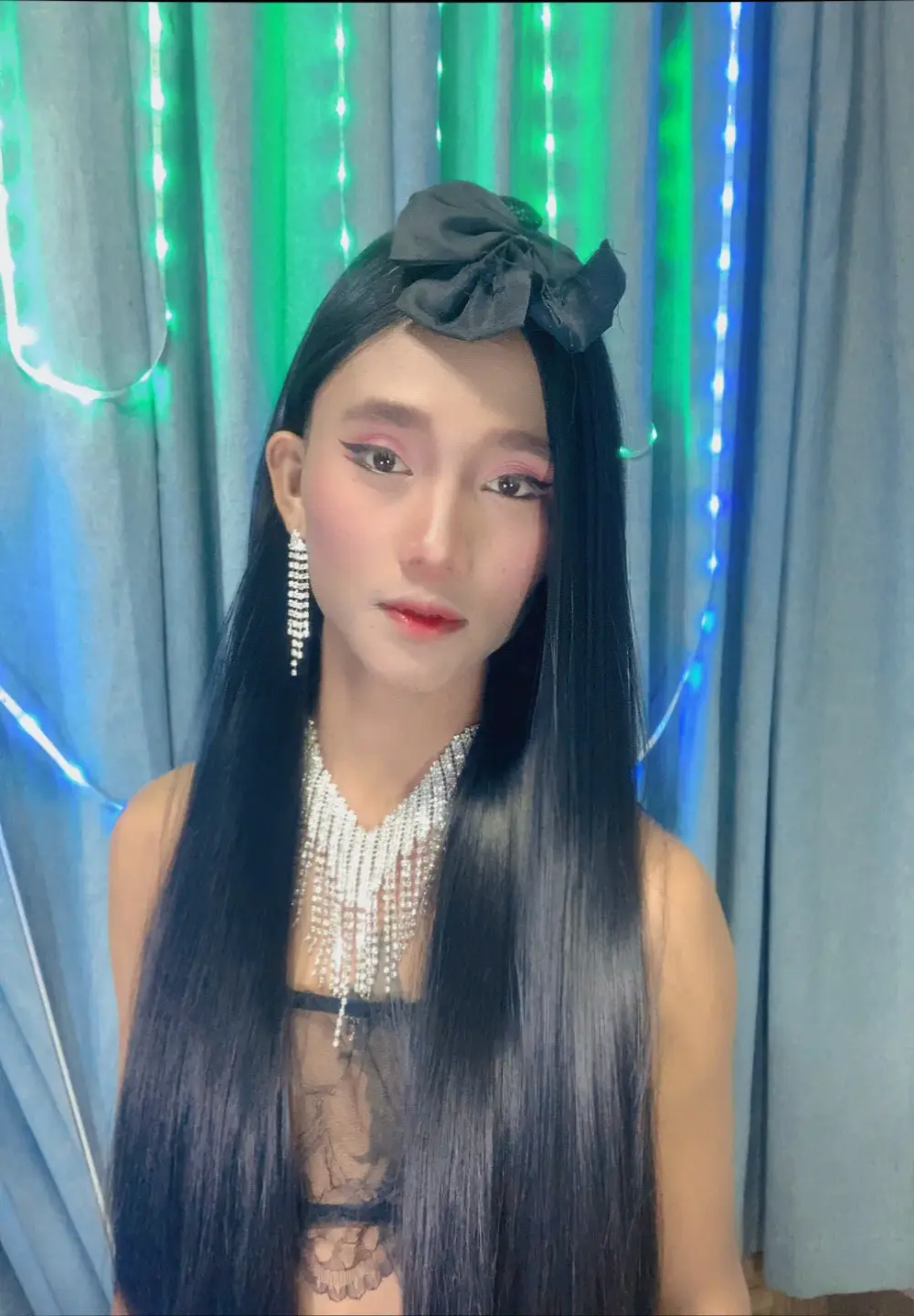 Petite_HugeCock