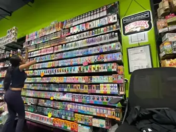 Stripchat Live Sex of c00k13kat