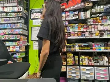 Stripchat Live Porn of c00k13kat