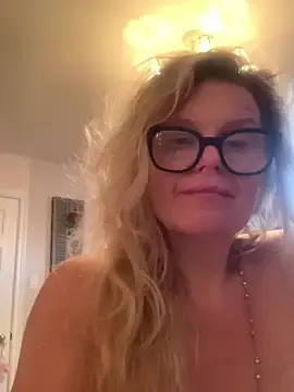 Stripchat Live Sex Cam of Love_Lee_xo