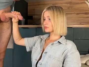 Stripchat Best live sex cam show of Adelovenick